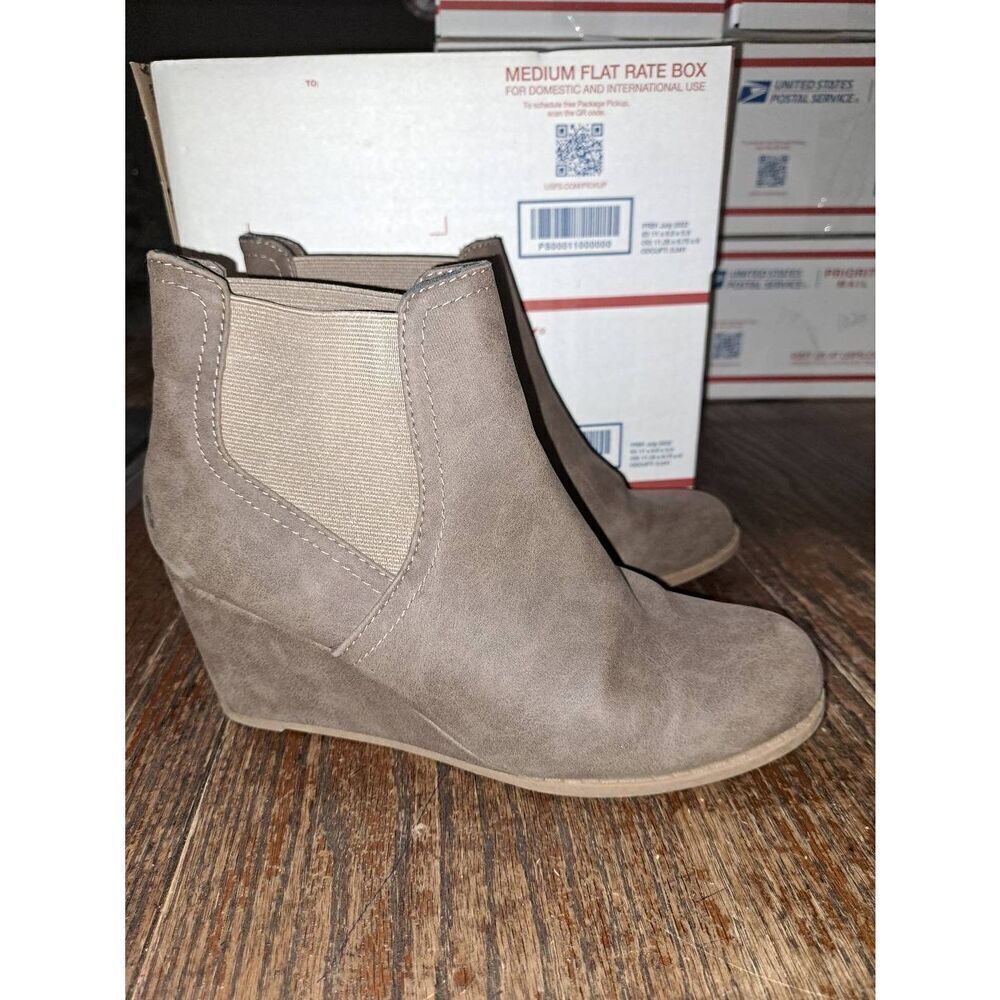 9M Rampage Brown Ram Mousy Wedge Heel Ankle Boots Booties Shoes Stretch Gore